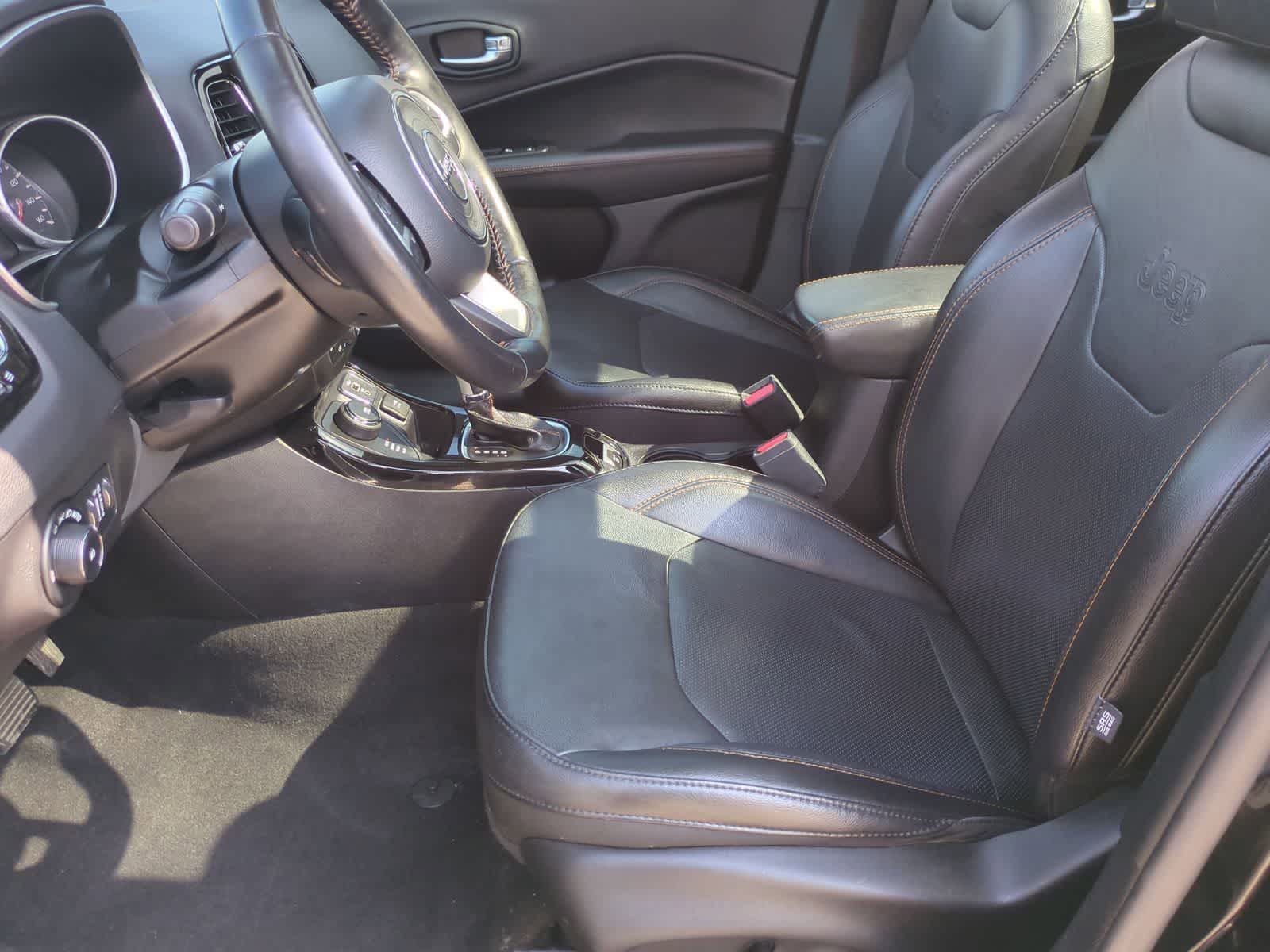 Thumbnail: 2020 Jeep Compass - 15