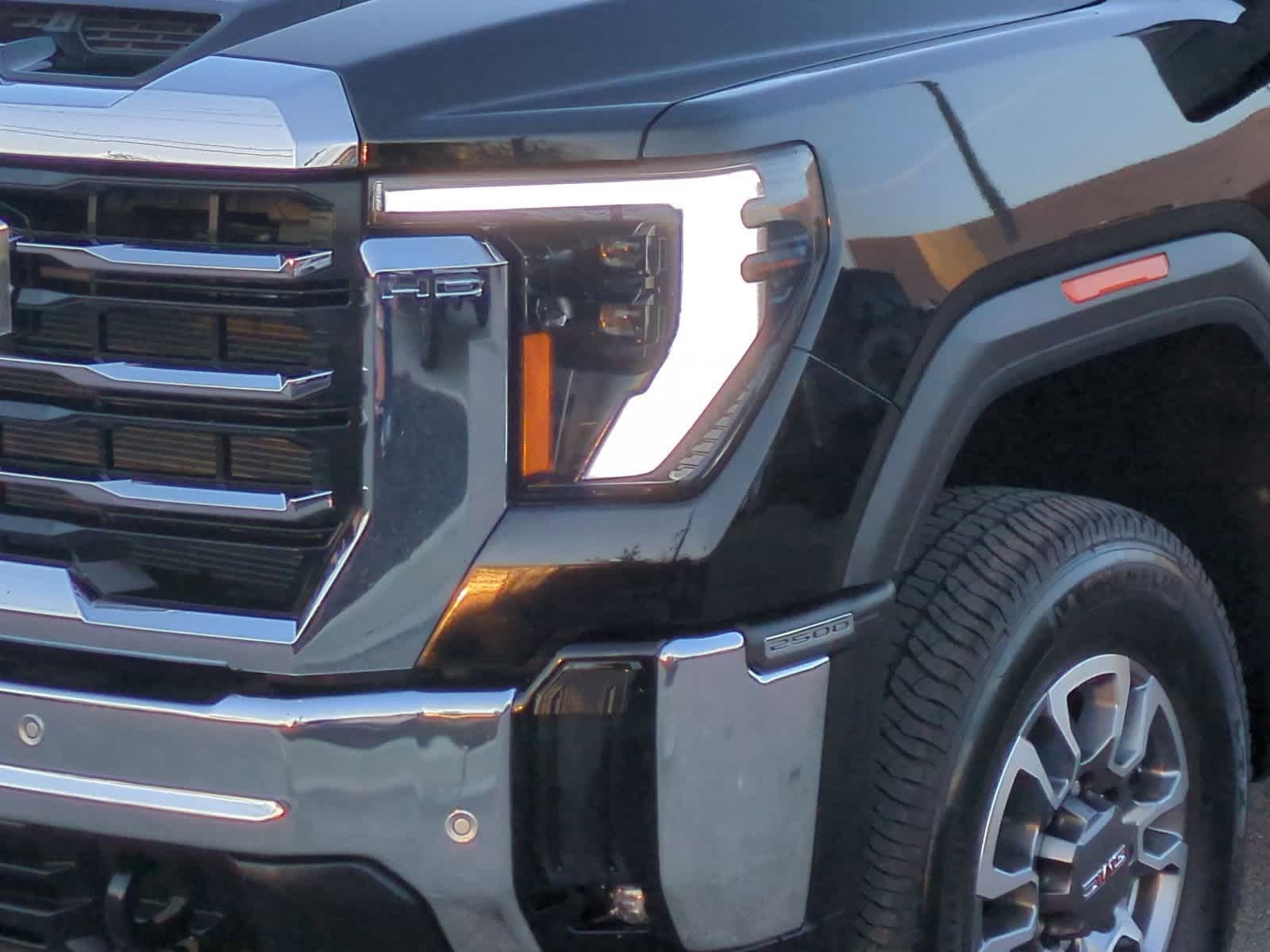 Thumbnail: 2025 GMC Sierra 2500 - 11