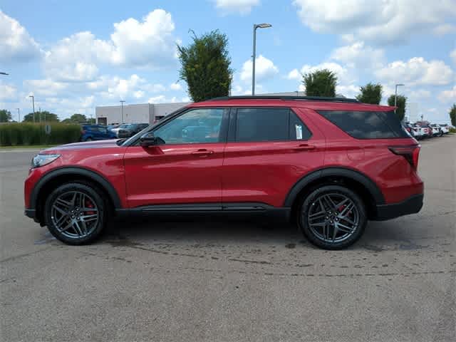 2025 Ford Explorer ST-Line 2