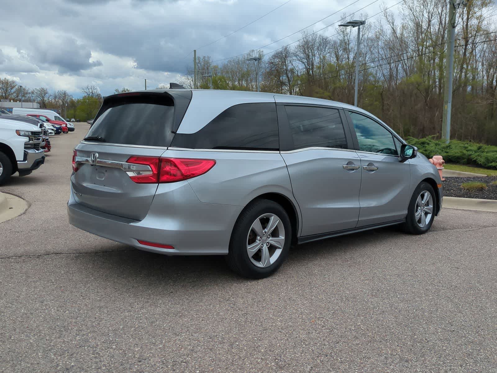 Thumbnail: 2020 Honda Odyssey - 8