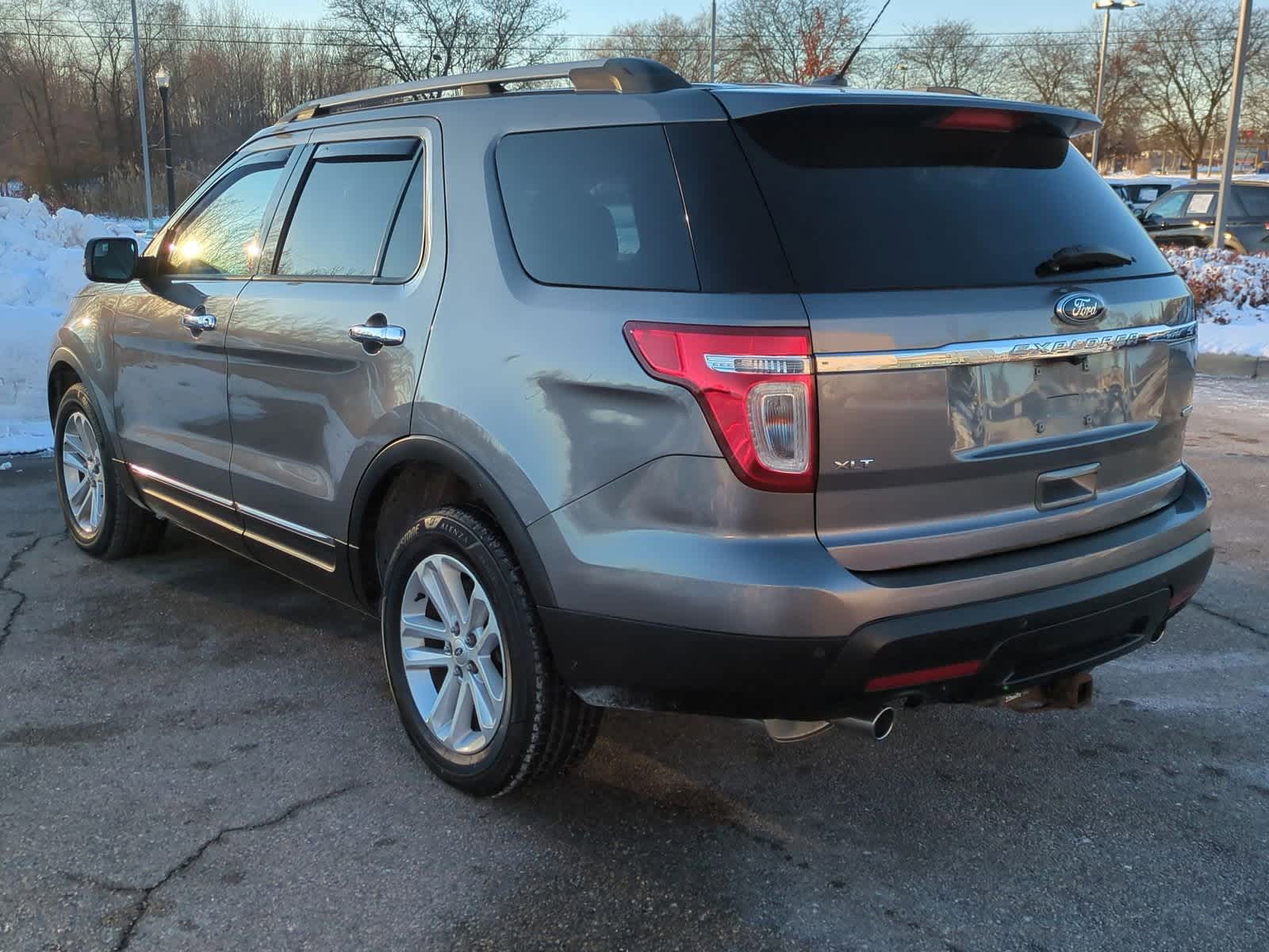 Thumbnail: 2013 Ford Explorer - 6