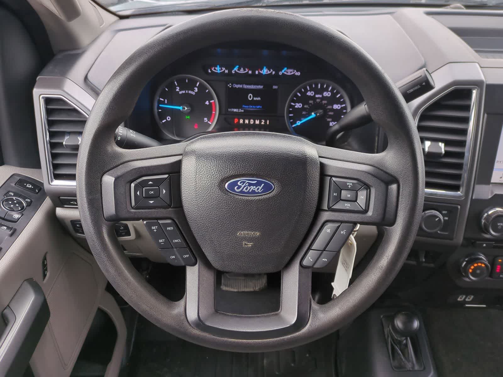 Thumbnail: 2017 Ford Econoline - 22