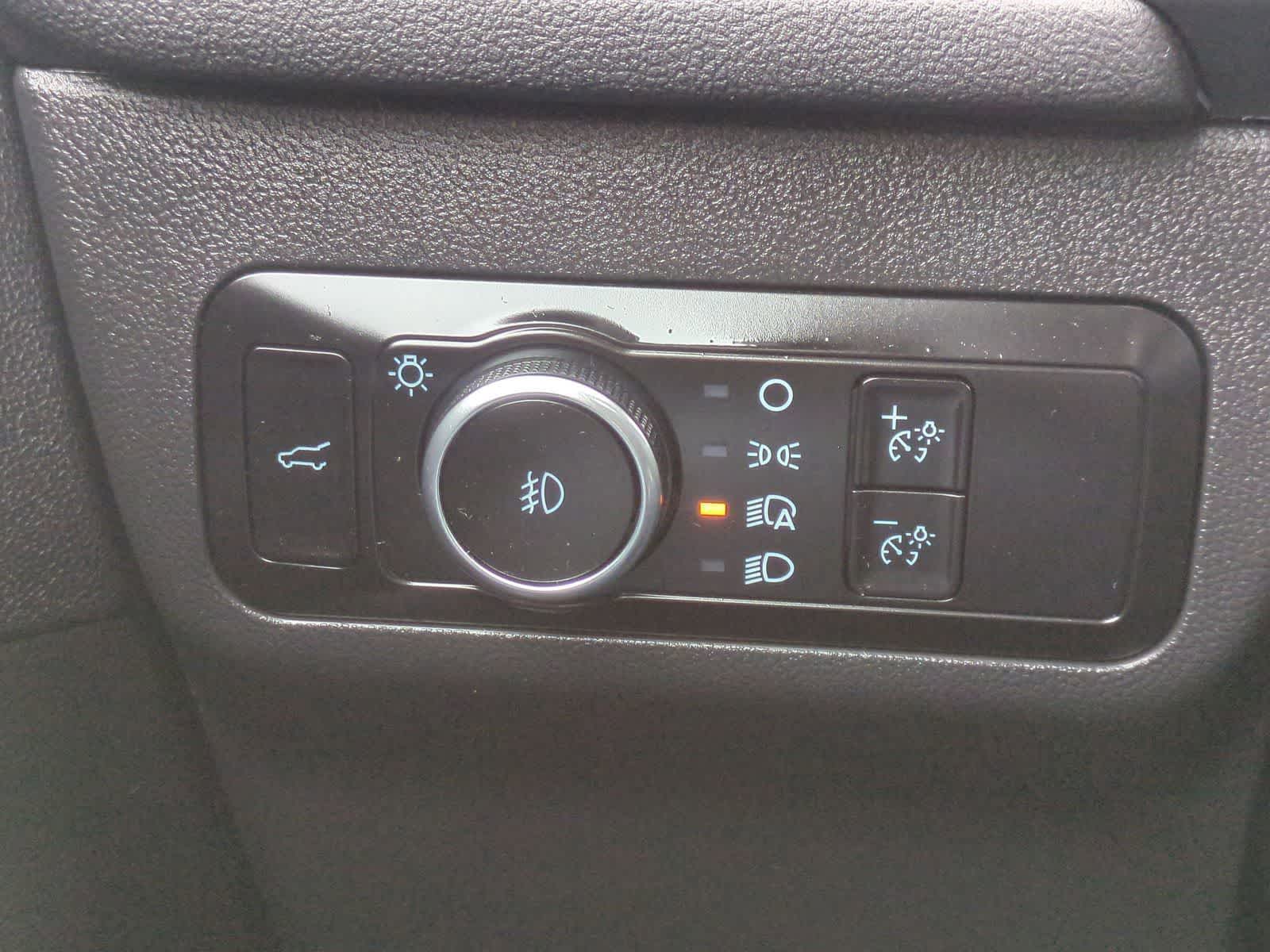 Thumbnail: 2022 Ford Escape - 30