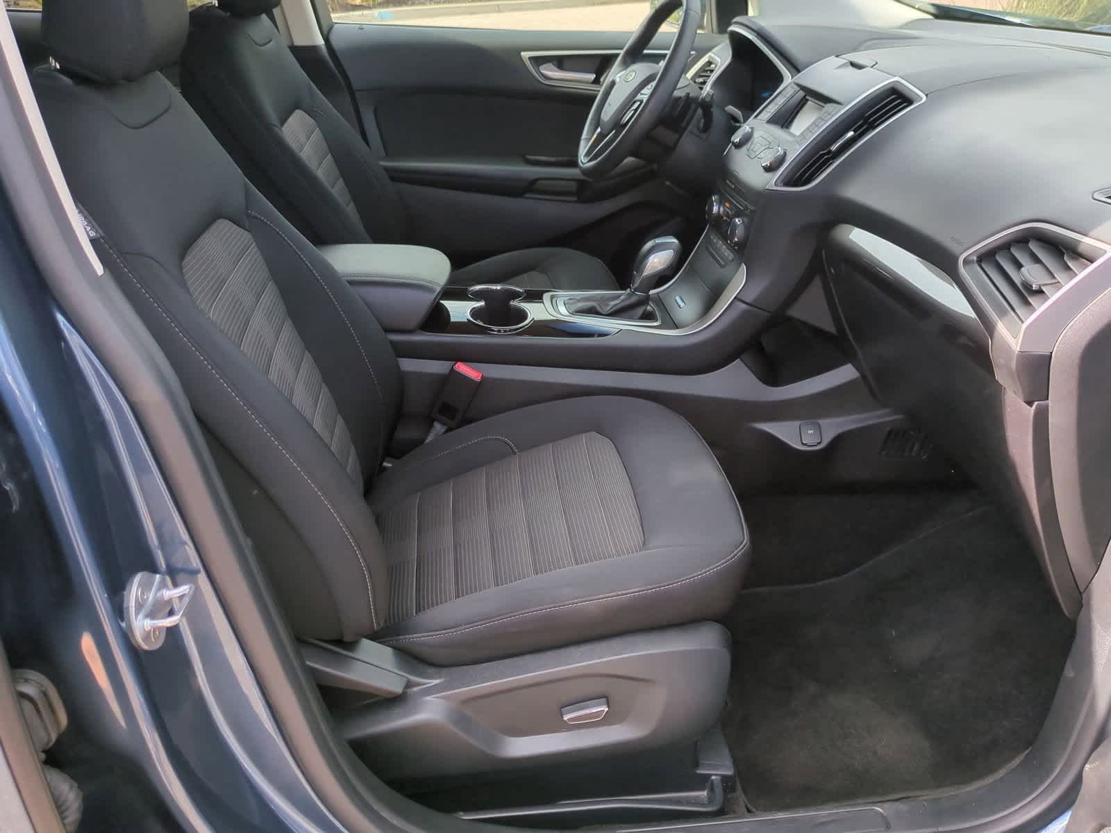 Thumbnail: 2018 Ford Edge - 21