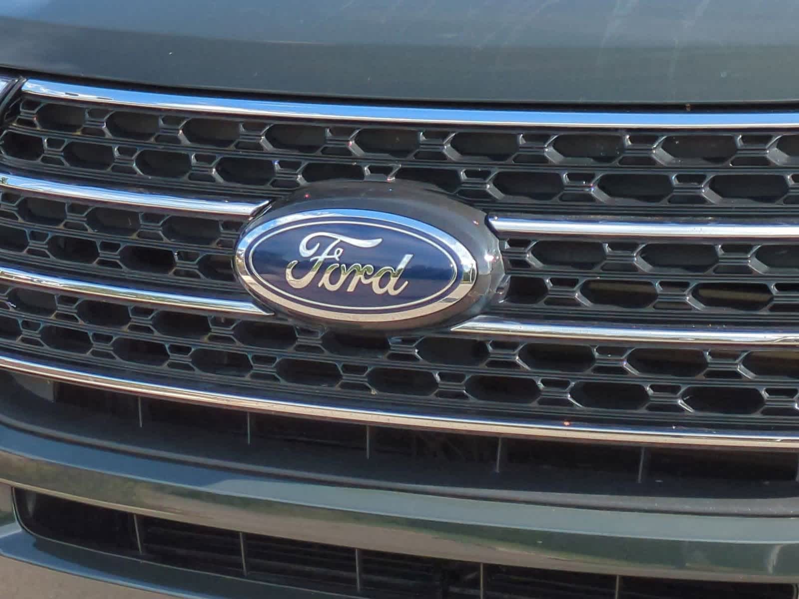 Thumbnail: 2023 Ford Explorer - 12