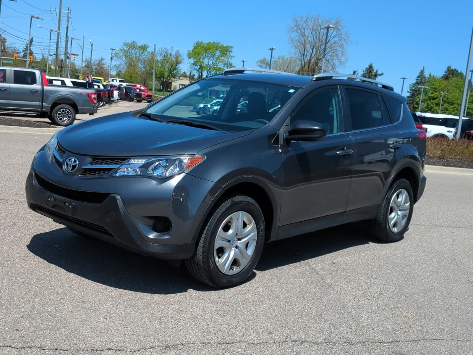 Thumbnail: 2015 Toyota RAV4 - 4