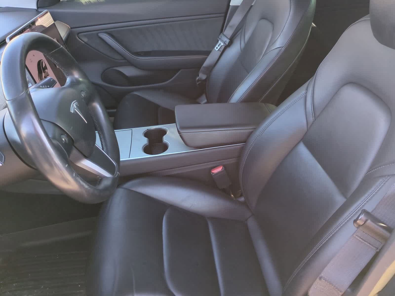 Thumbnail: 2018 Tesla Model 3 - 16