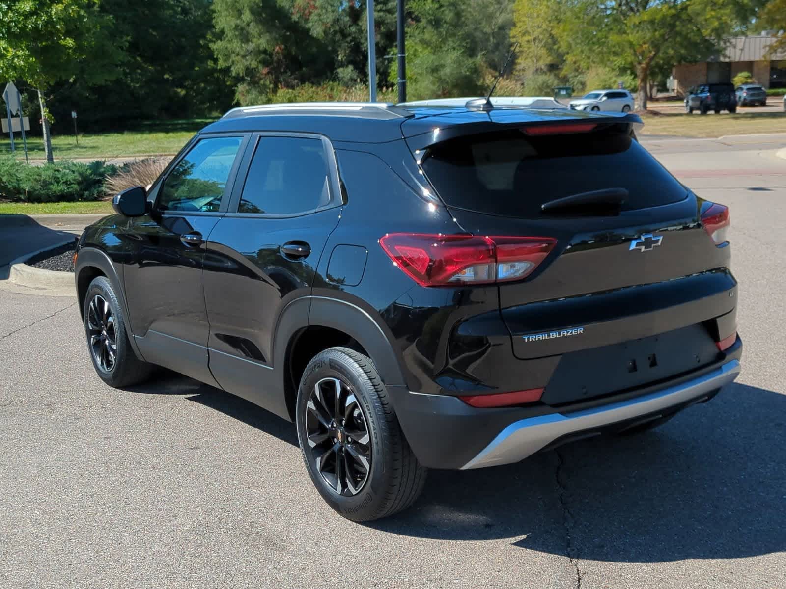 Thumbnail: 2021 Chevrolet TrailBlazer - 6