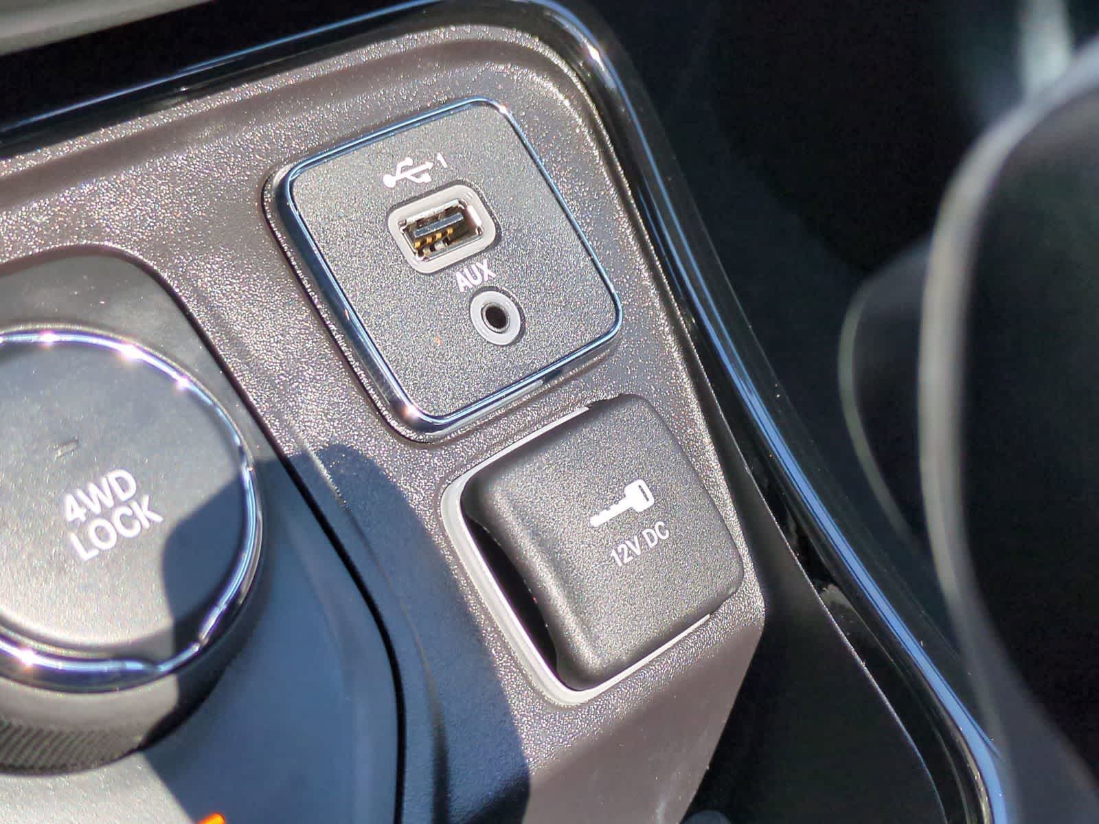 Thumbnail: 2020 Jeep Compass - 31