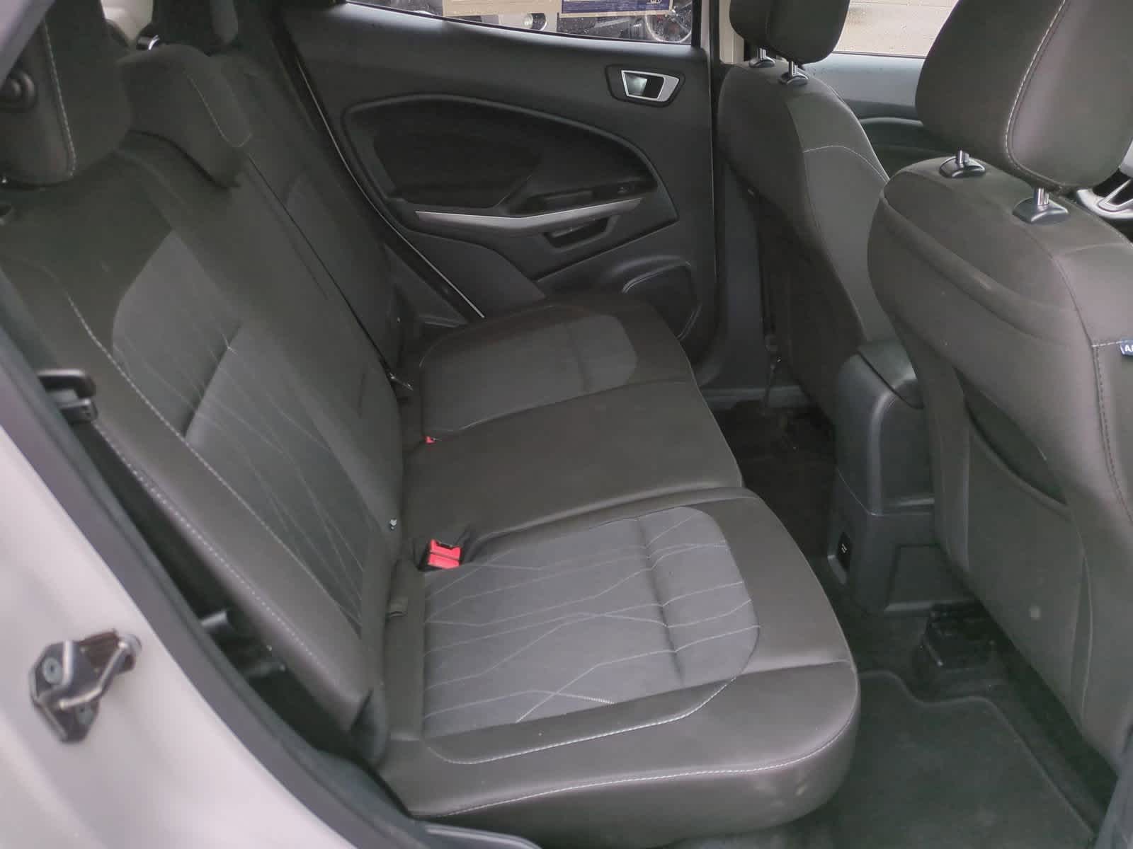 Thumbnail: 2019 Ford EcoSport - 21