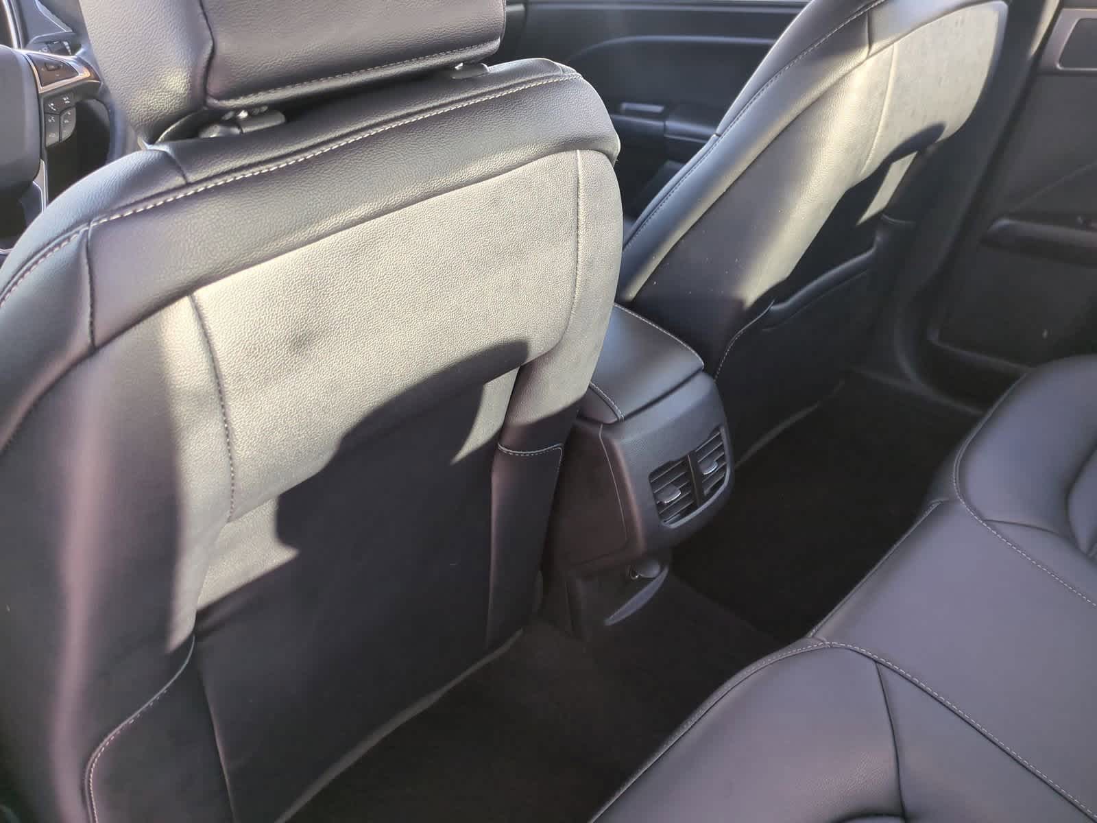 Thumbnail: 2020 Ford Fusion - 16