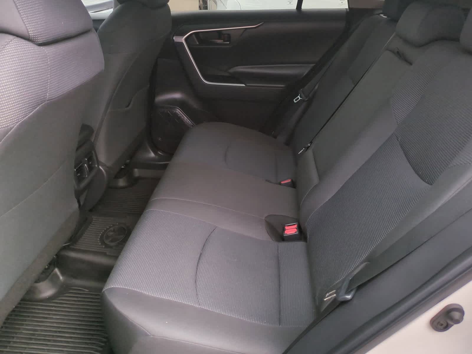 Thumbnail: 2023 Toyota RAV4 - 19