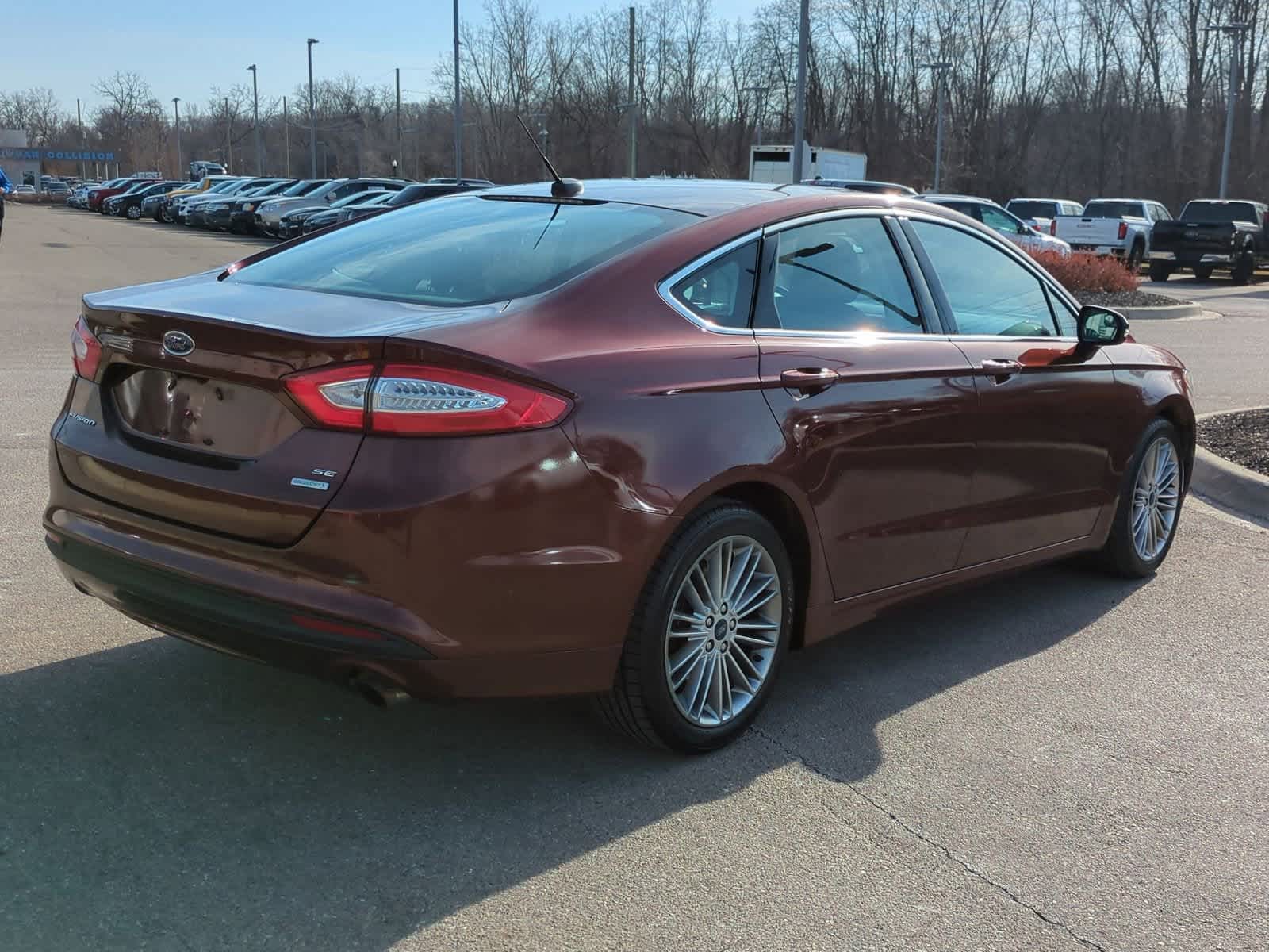 2015 Ford Fusion SE 8