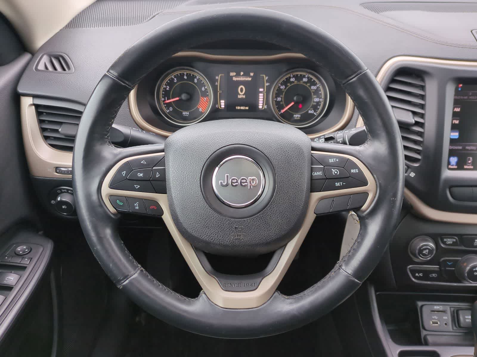 Thumbnail: 2014 Jeep Cherokee - 24