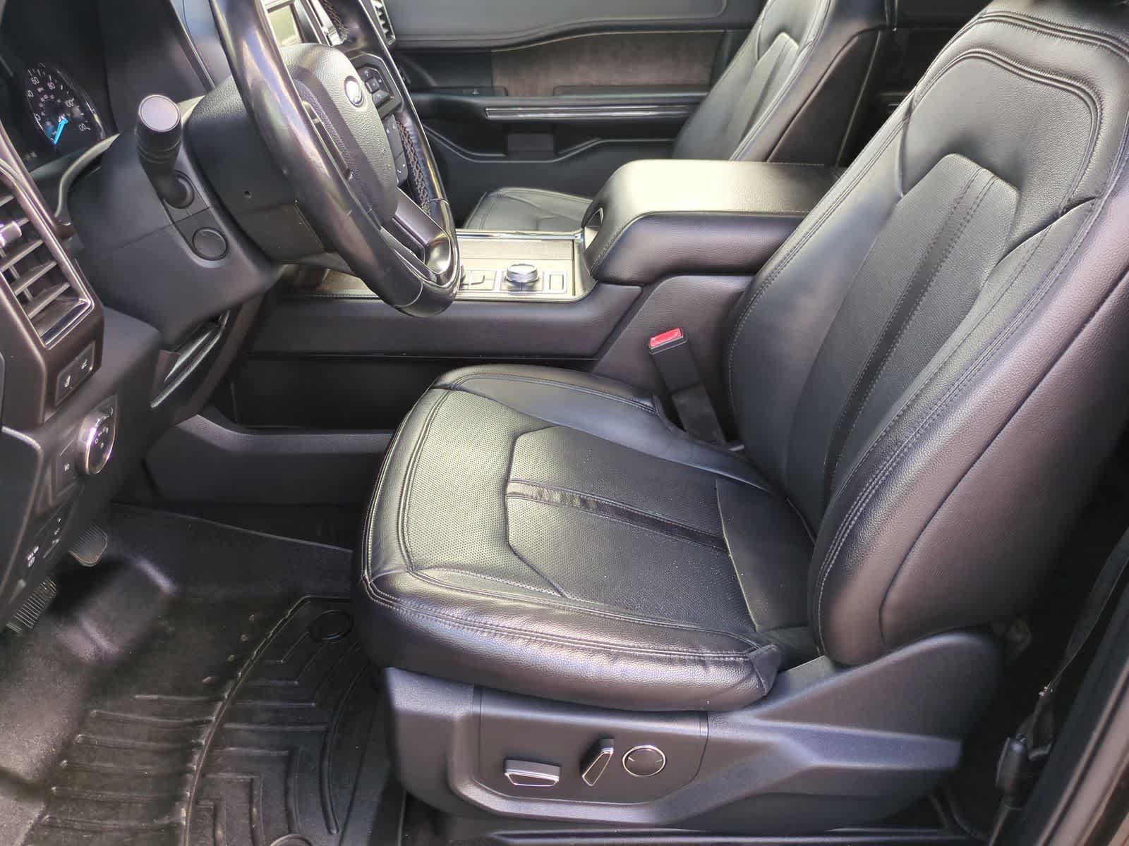 Thumbnail: 2020 Ford Expedition MAX - 16