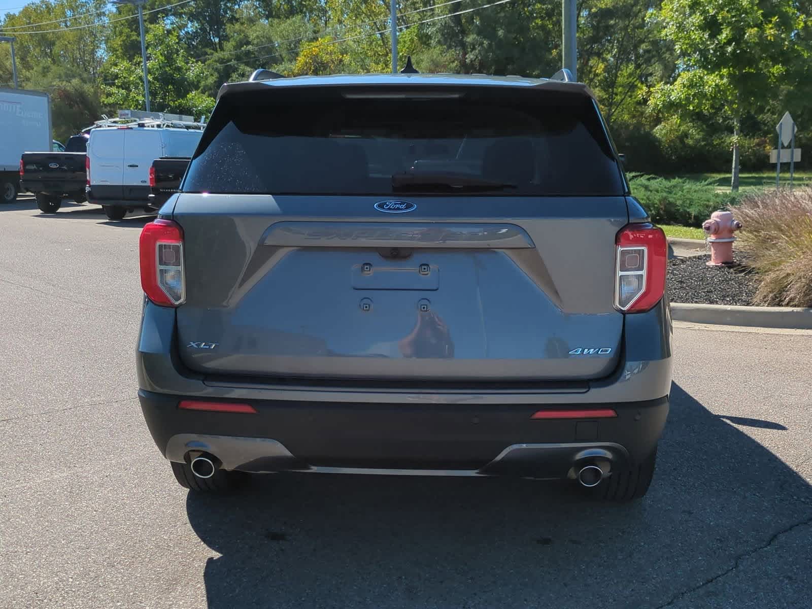 Thumbnail: 2022 Ford Explorer - 7