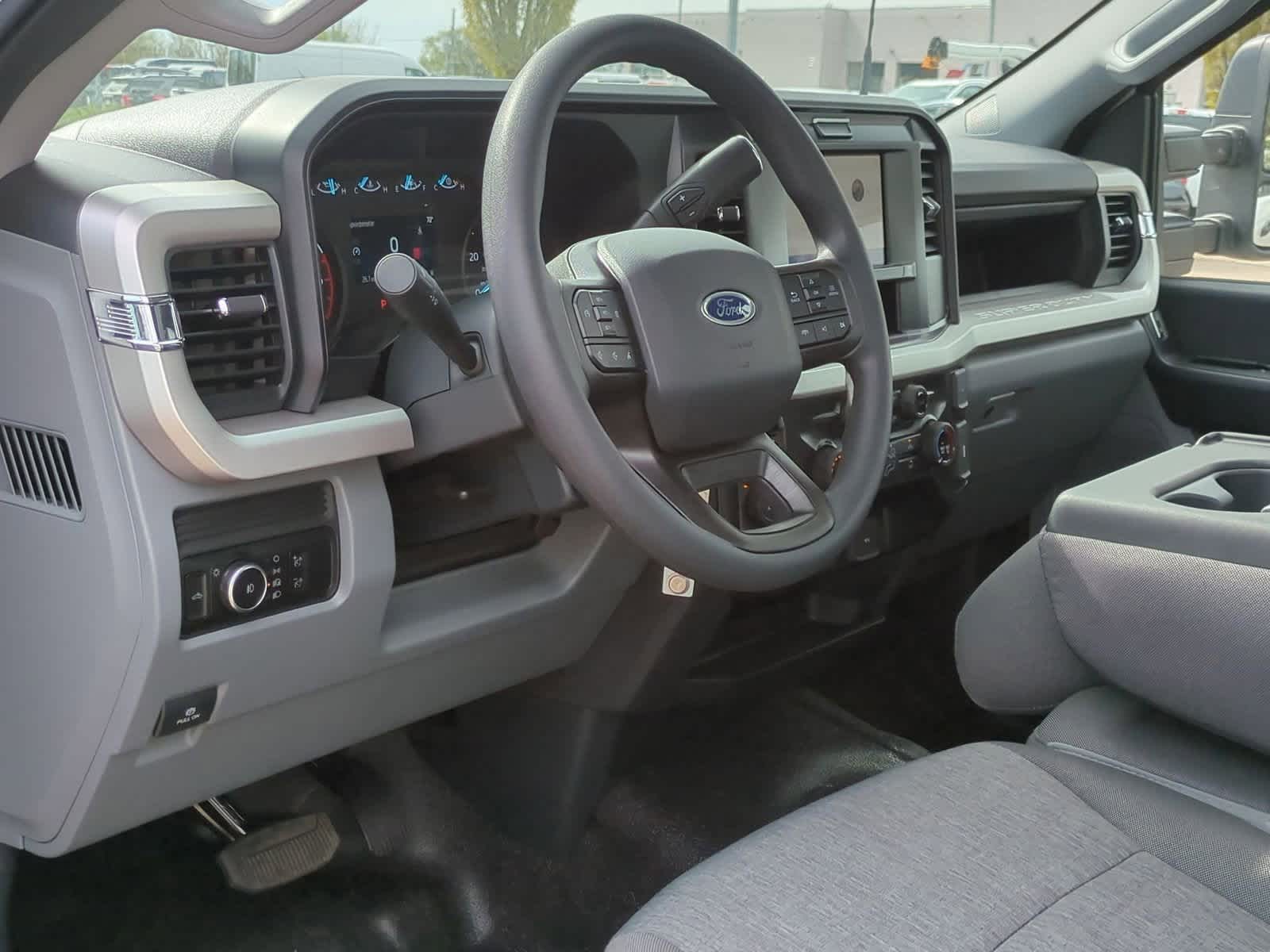 Thumbnail: 2025 Ford Econoline - 10