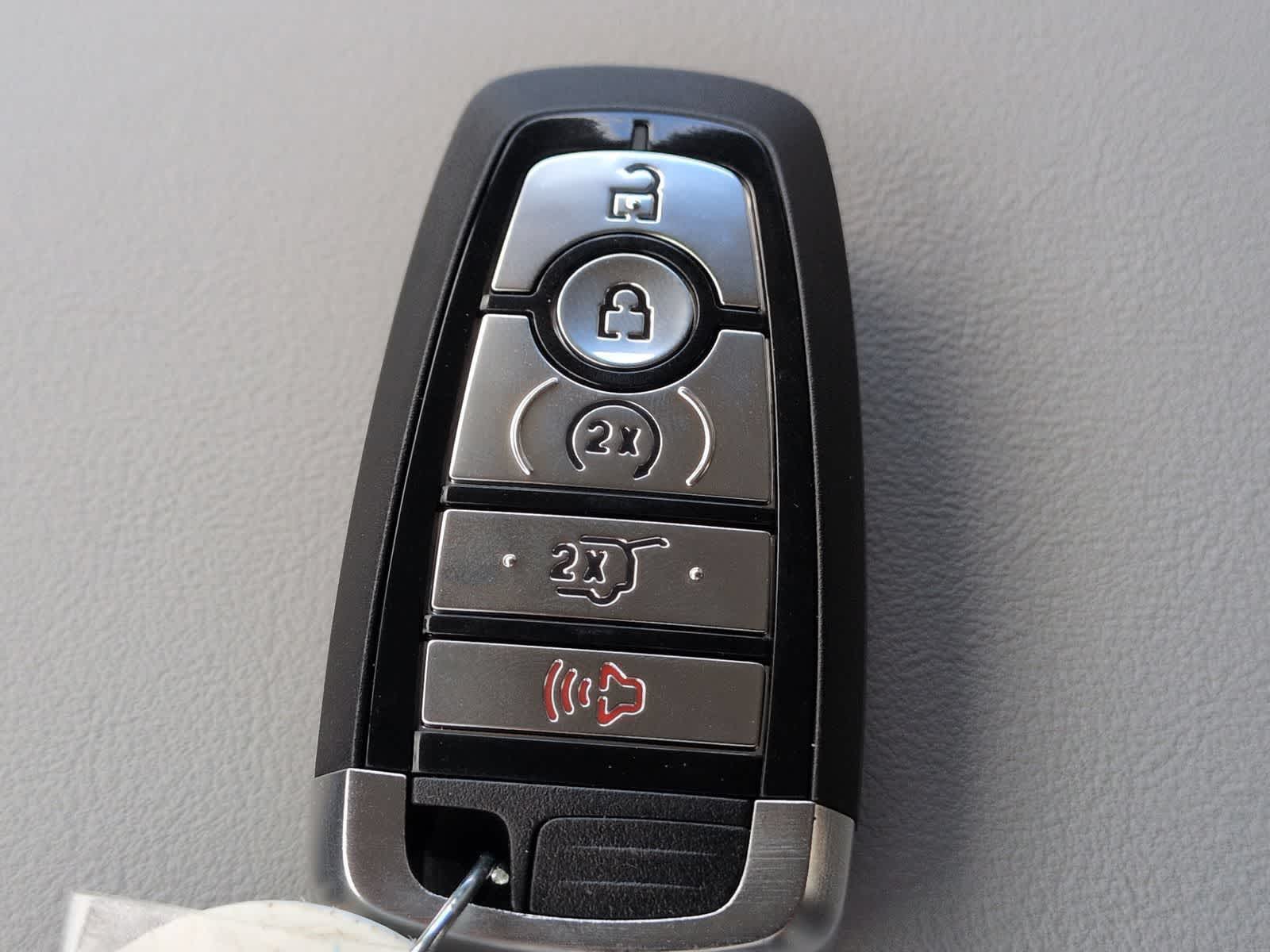 Thumbnail: 2026 Ford Explorer - 35