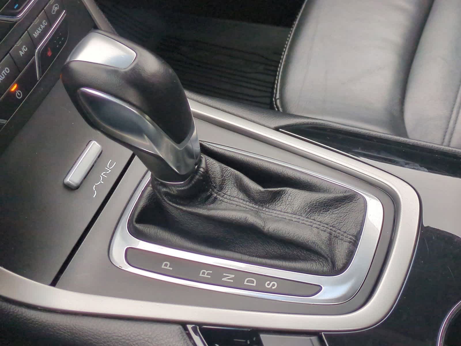 Thumbnail: 2017 Ford Edge - 30