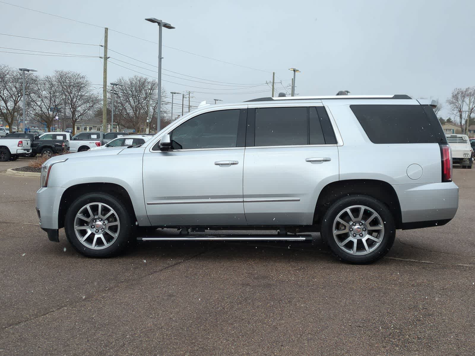 Thumbnail: 2017 GMC Yukon - 5