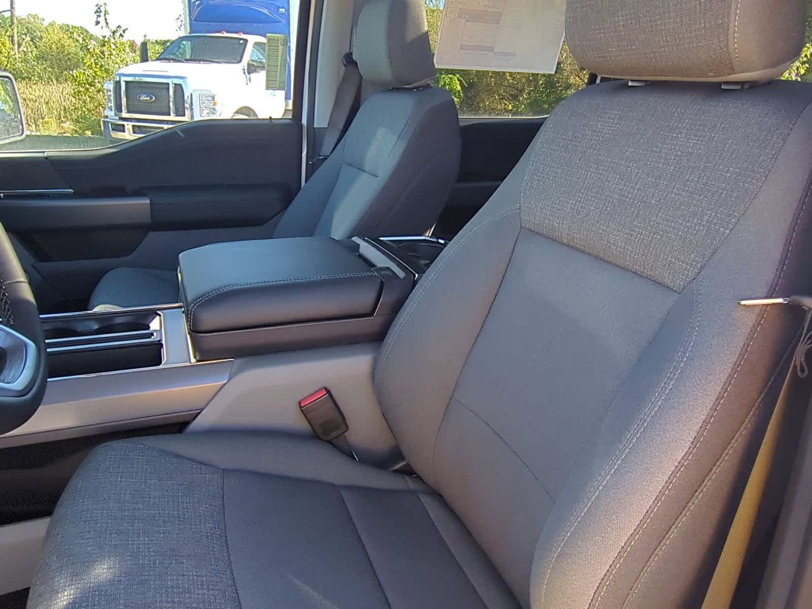 2024 Ford F-150 XLT 16