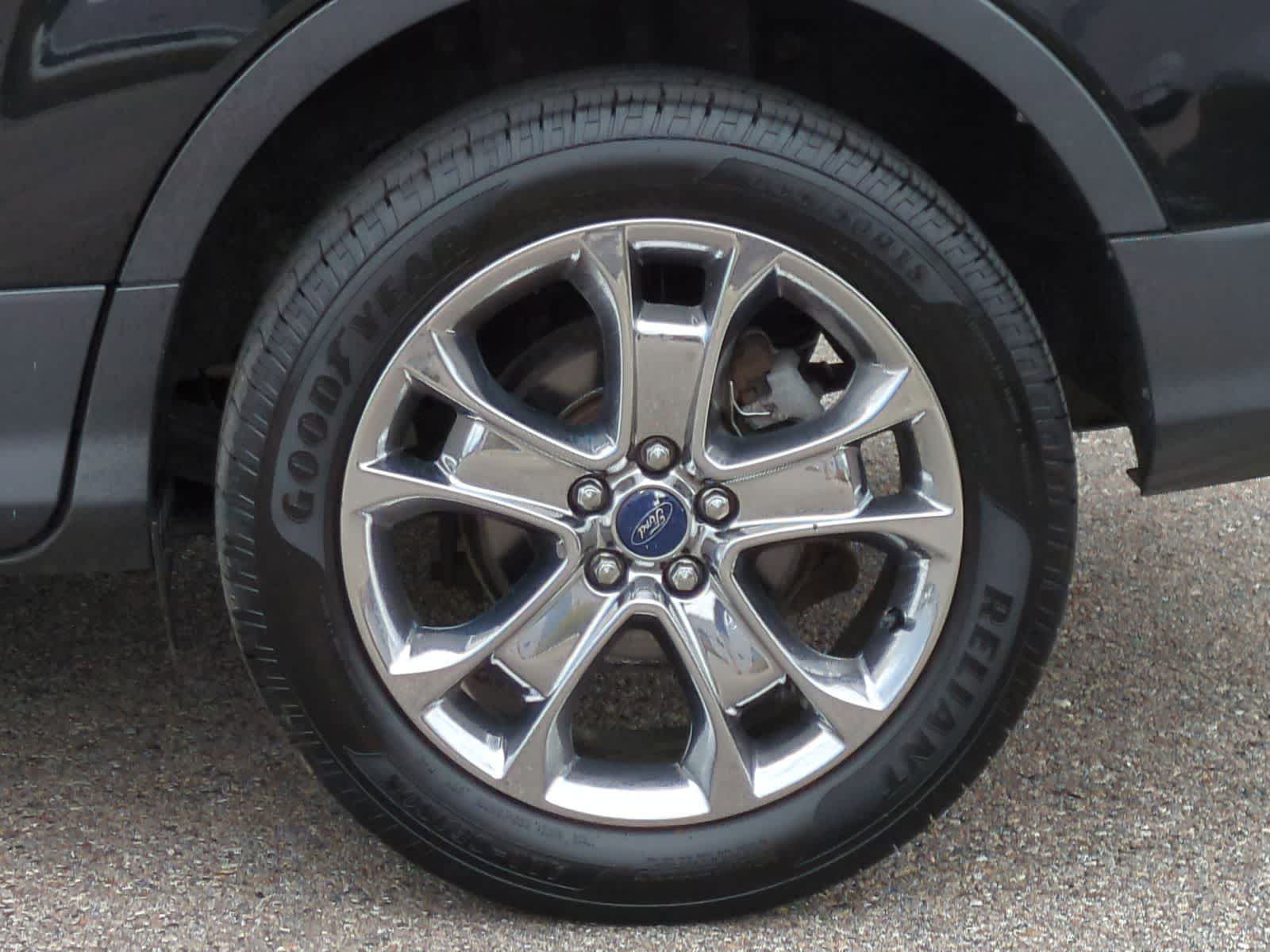Thumbnail: 2016 Ford Escape - 14