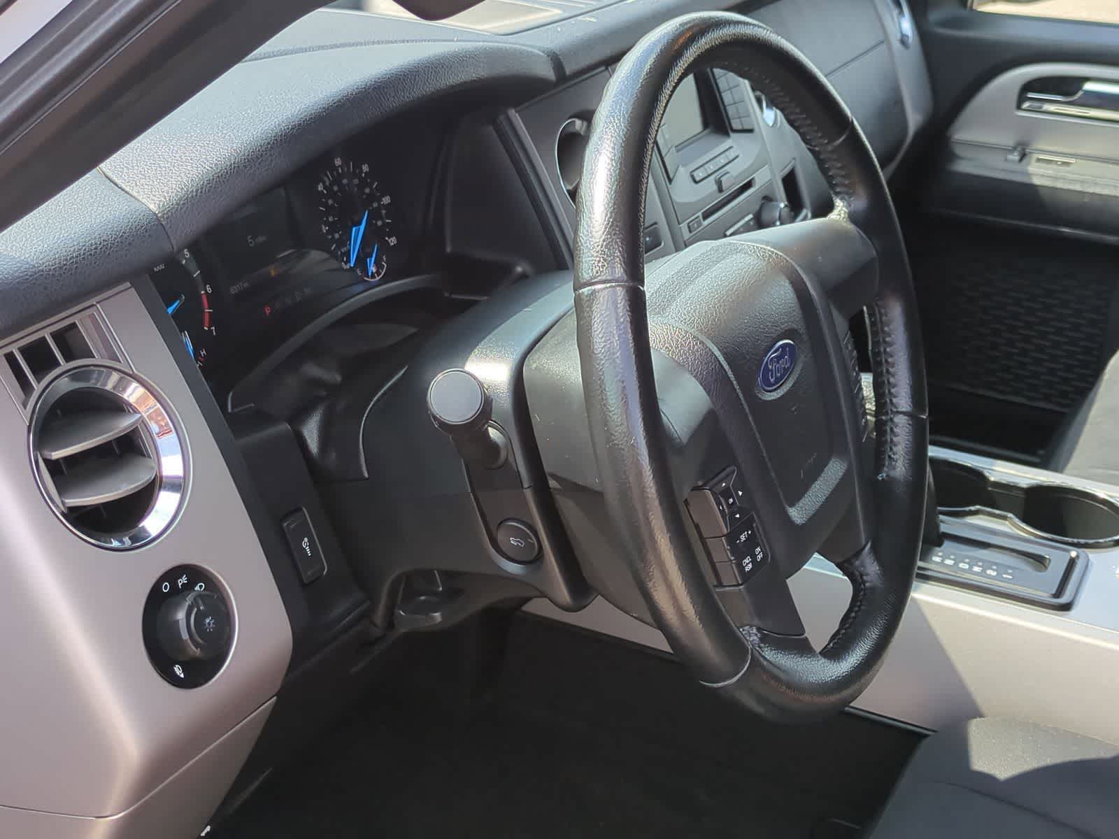 Thumbnail: 2017 Ford Expedition - 10