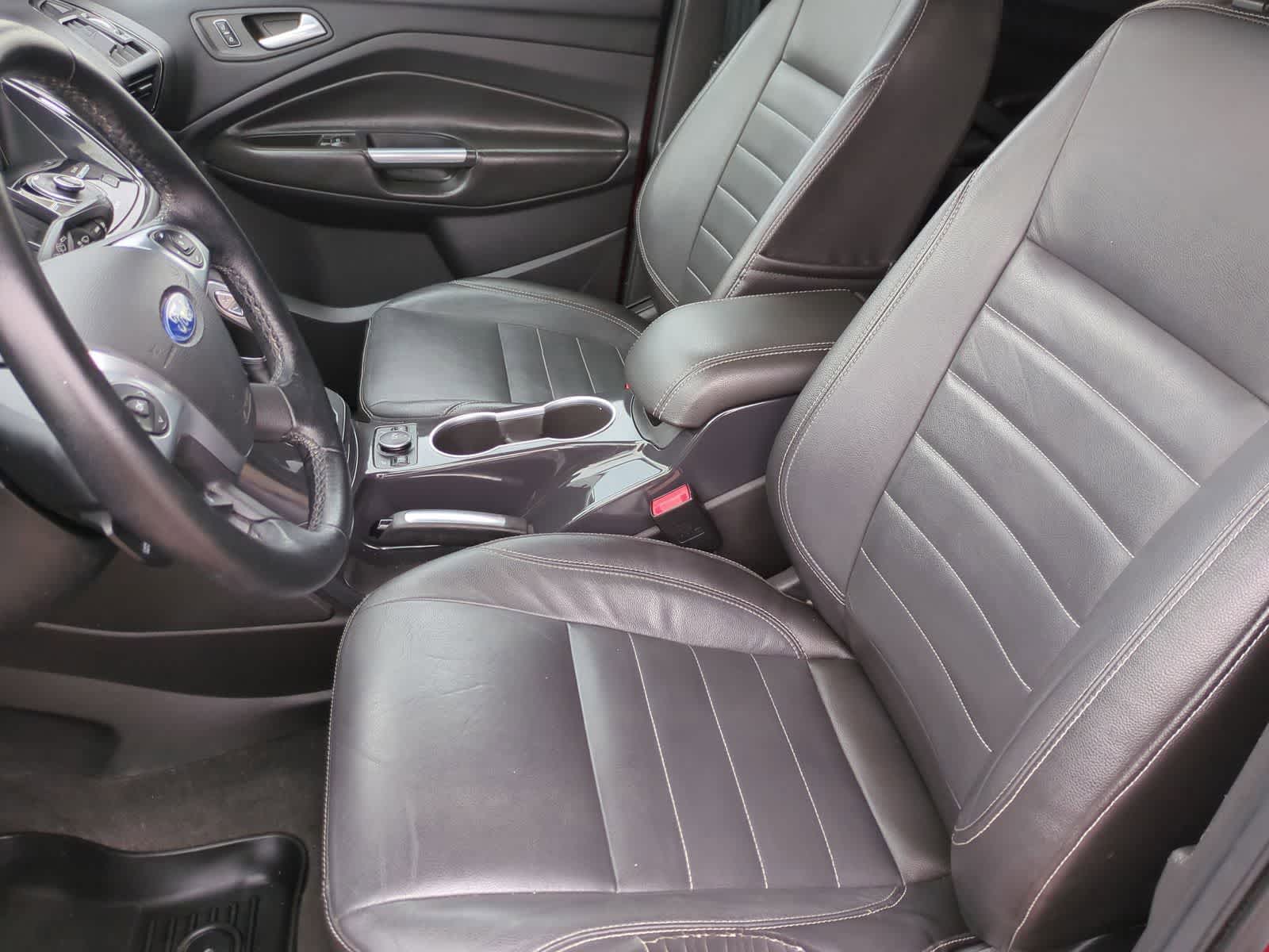 Thumbnail: 2014 Ford Escape - 16