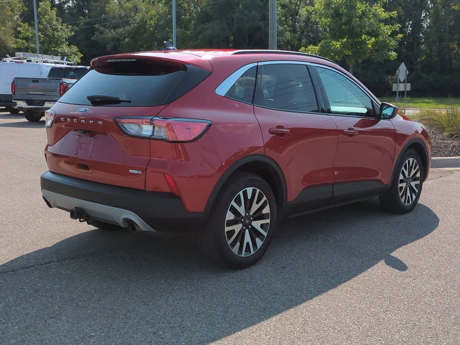 Thumbnail: 2020 Ford Escape - 8