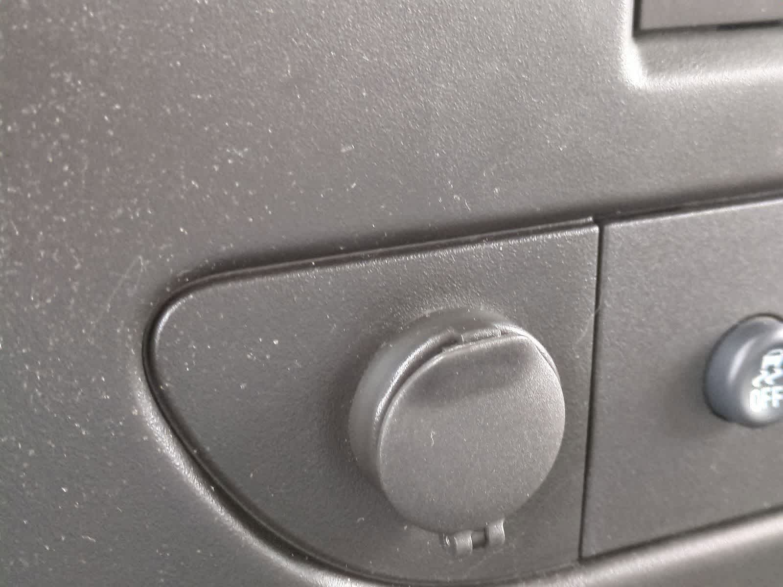 Thumbnail: 2013 GMC Savana - 28