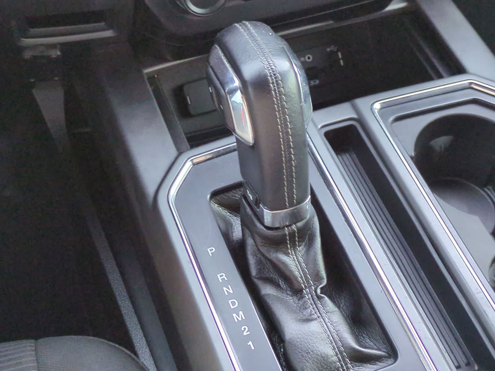 Thumbnail: 2015 Ford F-150 - 32