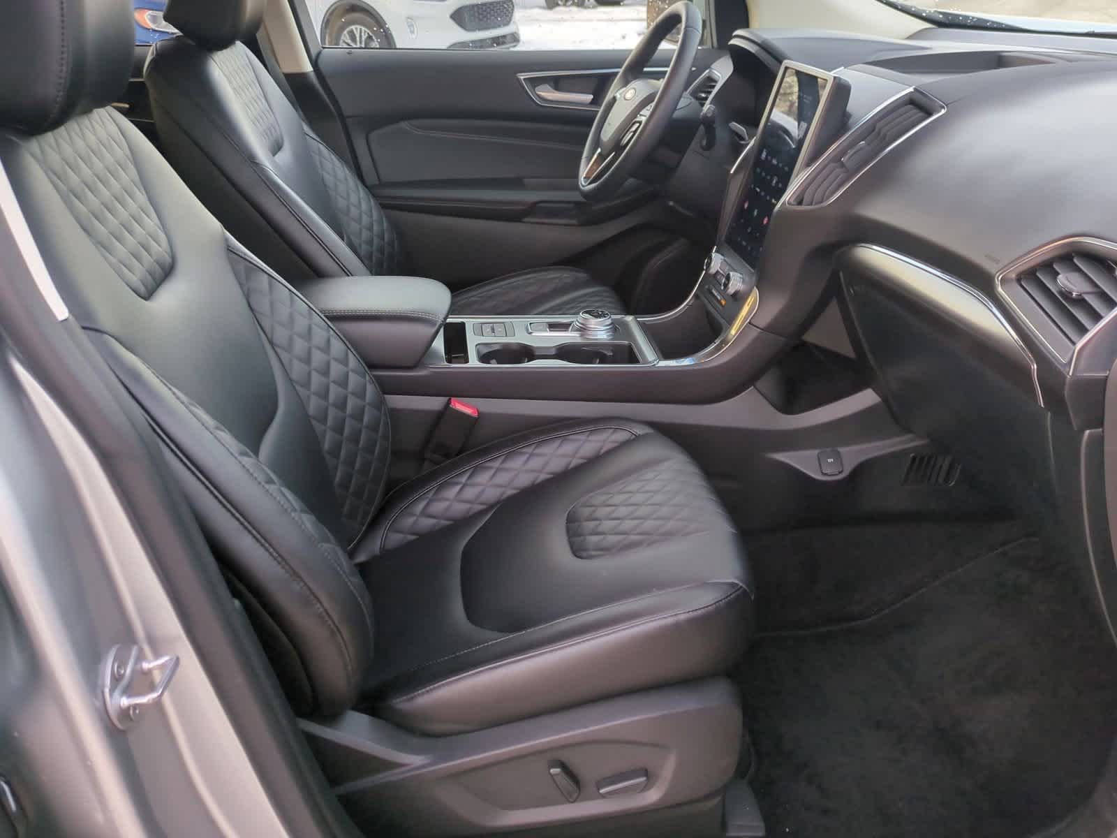 Thumbnail: 2024 Ford Edge - 21