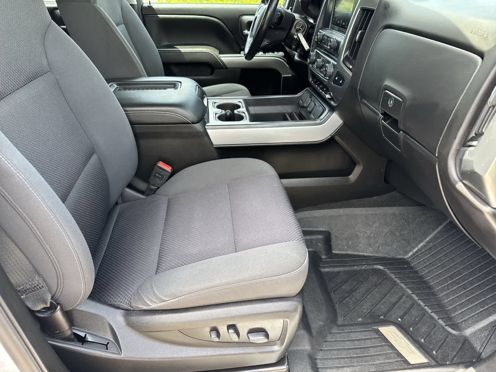 Thumbnail: 2018 Chevrolet Silverado 1500 - 21