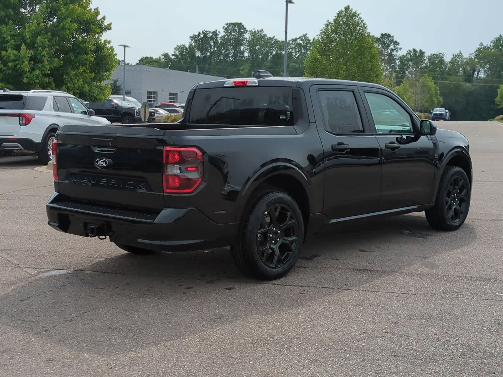 Thumbnail: 2025 Ford Maverick - 8