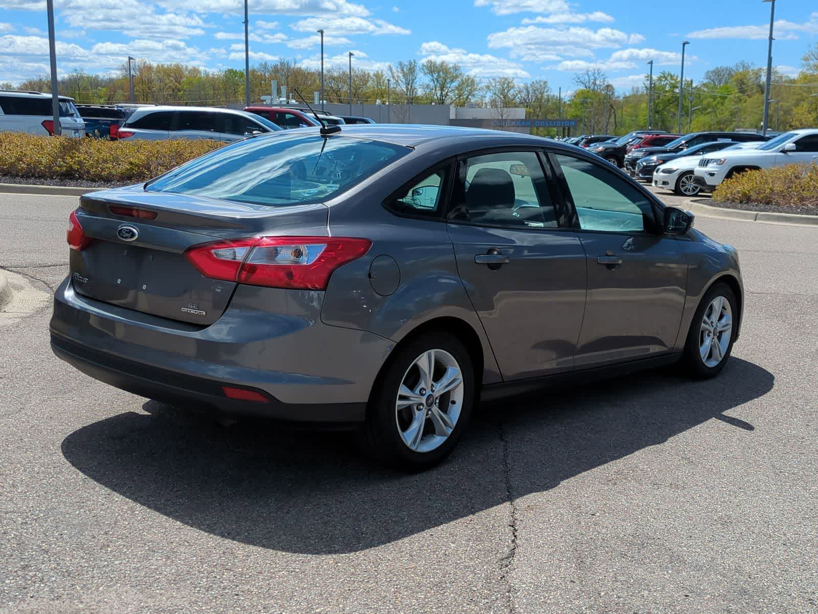 Thumbnail: 2014 Ford Focus - 8