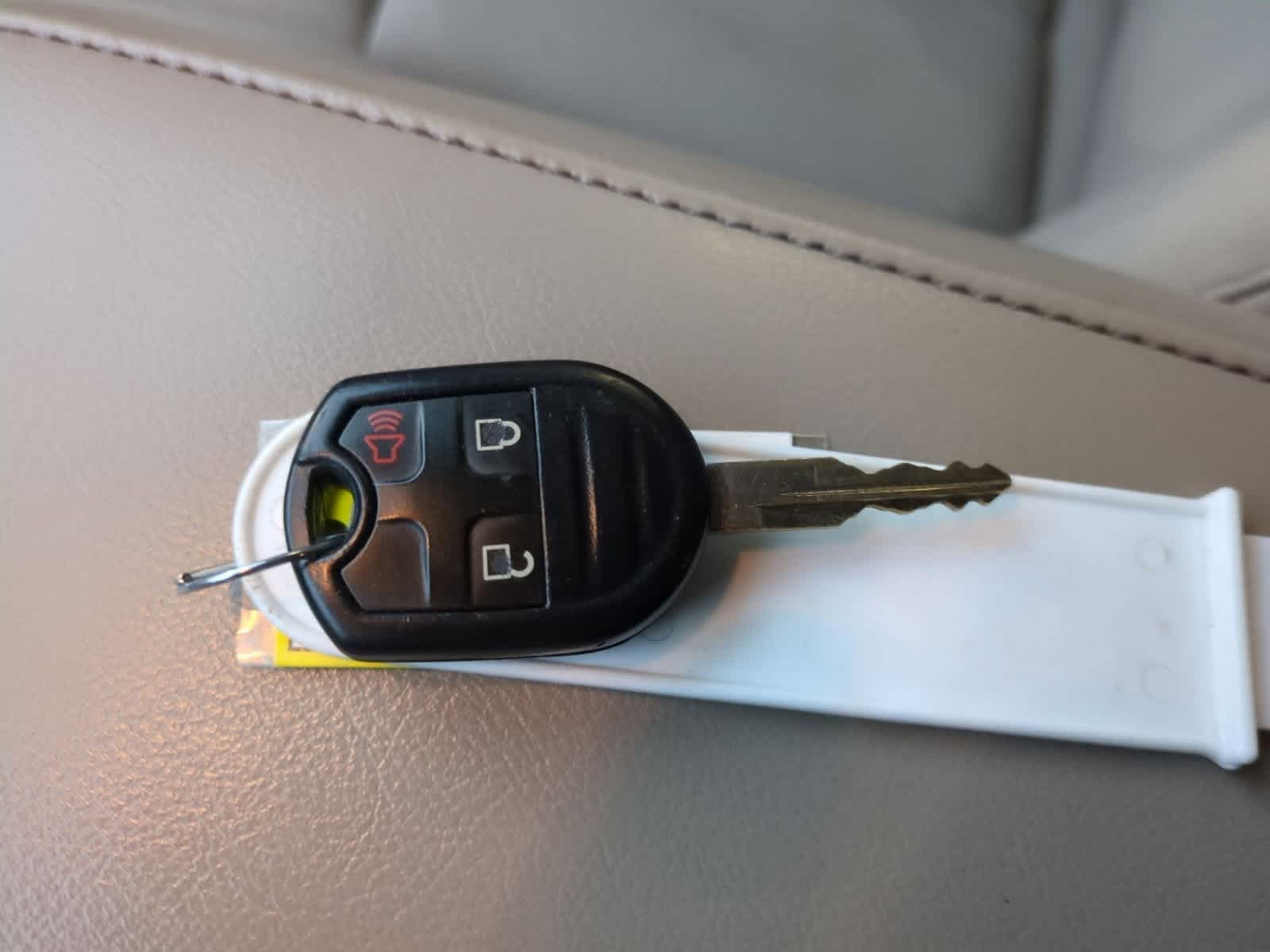 Thumbnail: 2013 Ford Edge - 34