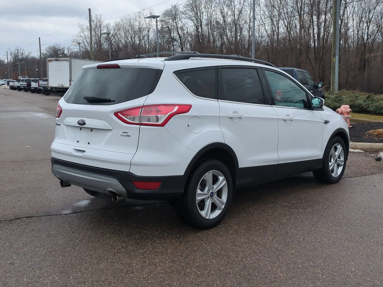 Thumbnail: 2013 Ford Escape - 8