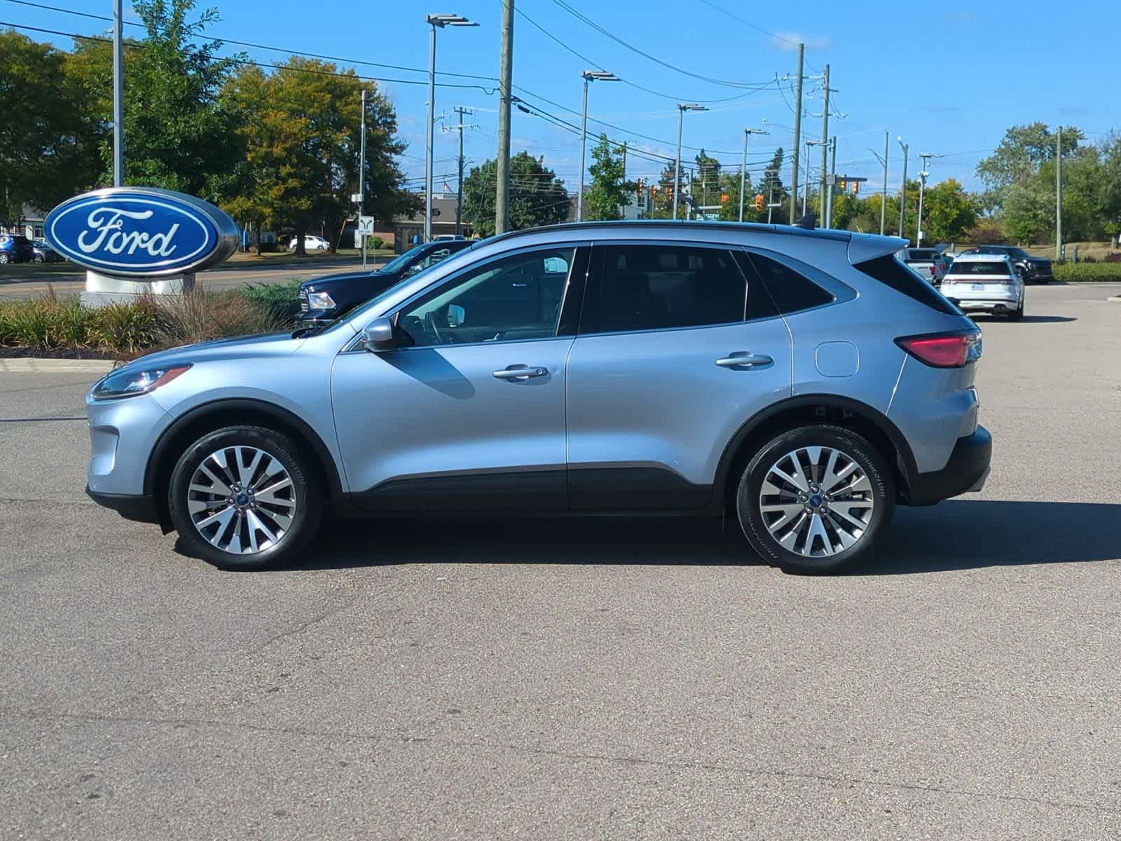 Thumbnail: 2022 Ford Escape - 5