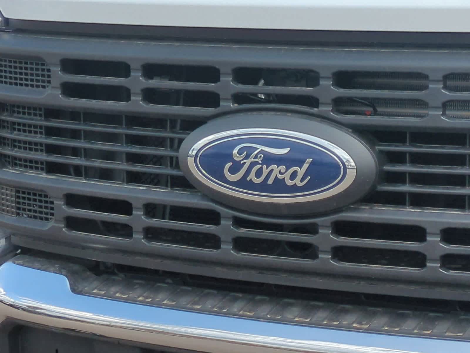 Thumbnail: 2025 Ford Econoline - 12