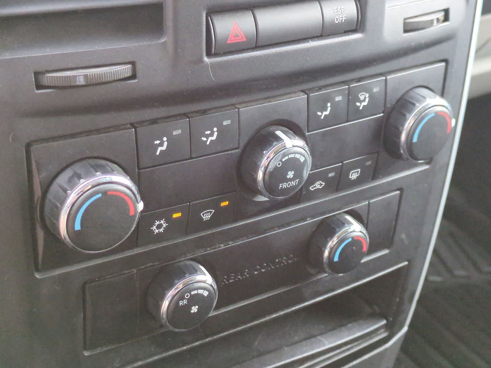 Thumbnail: 2008 Dodge Grand Caravan - 27