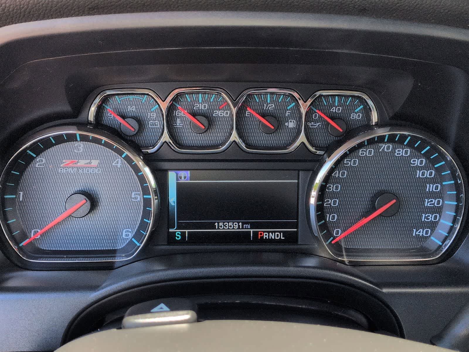 Thumbnail: 2018 Chevrolet Silverado 1500 - 32