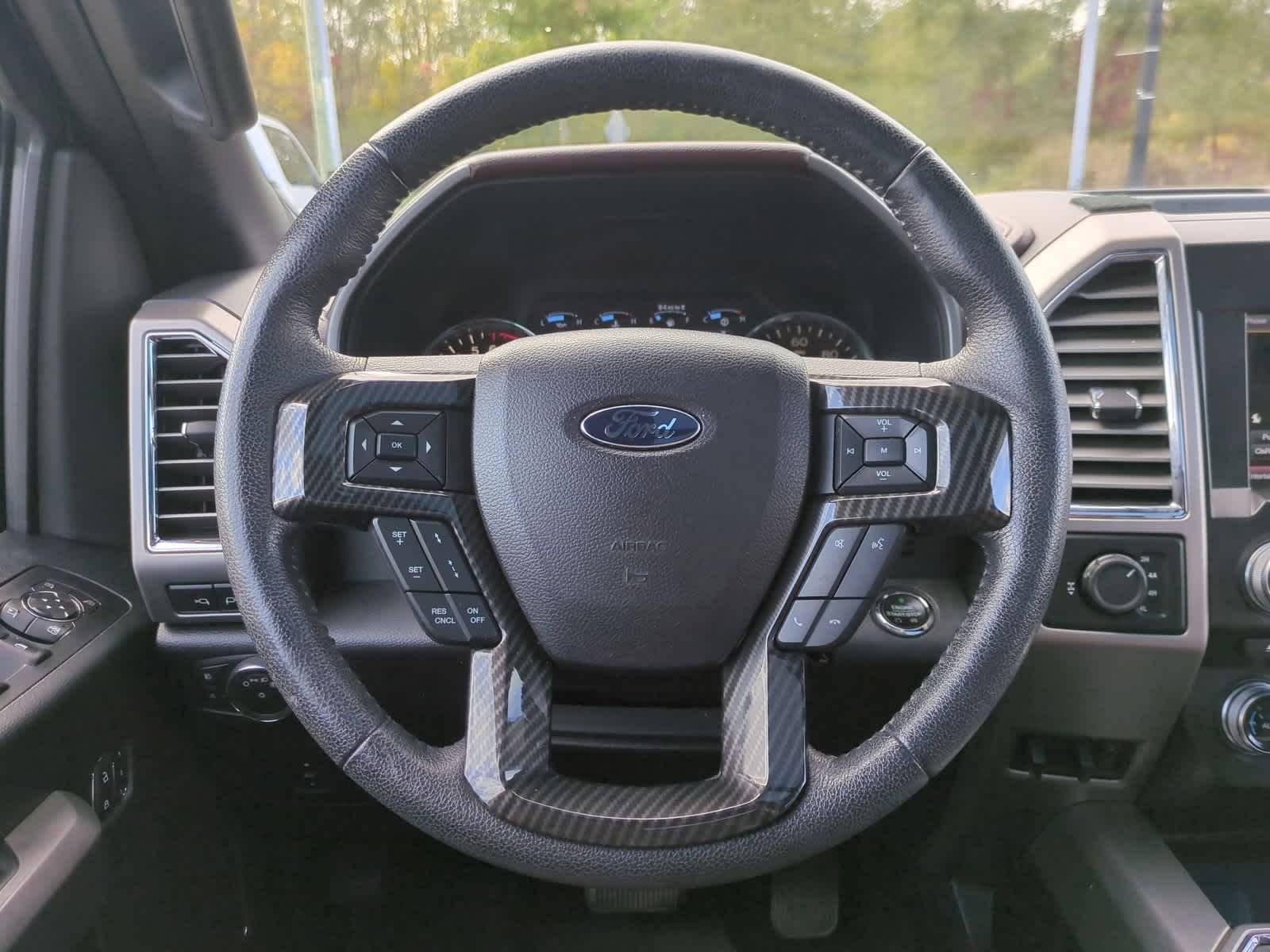 Thumbnail: 2015 Ford F-150 - 24