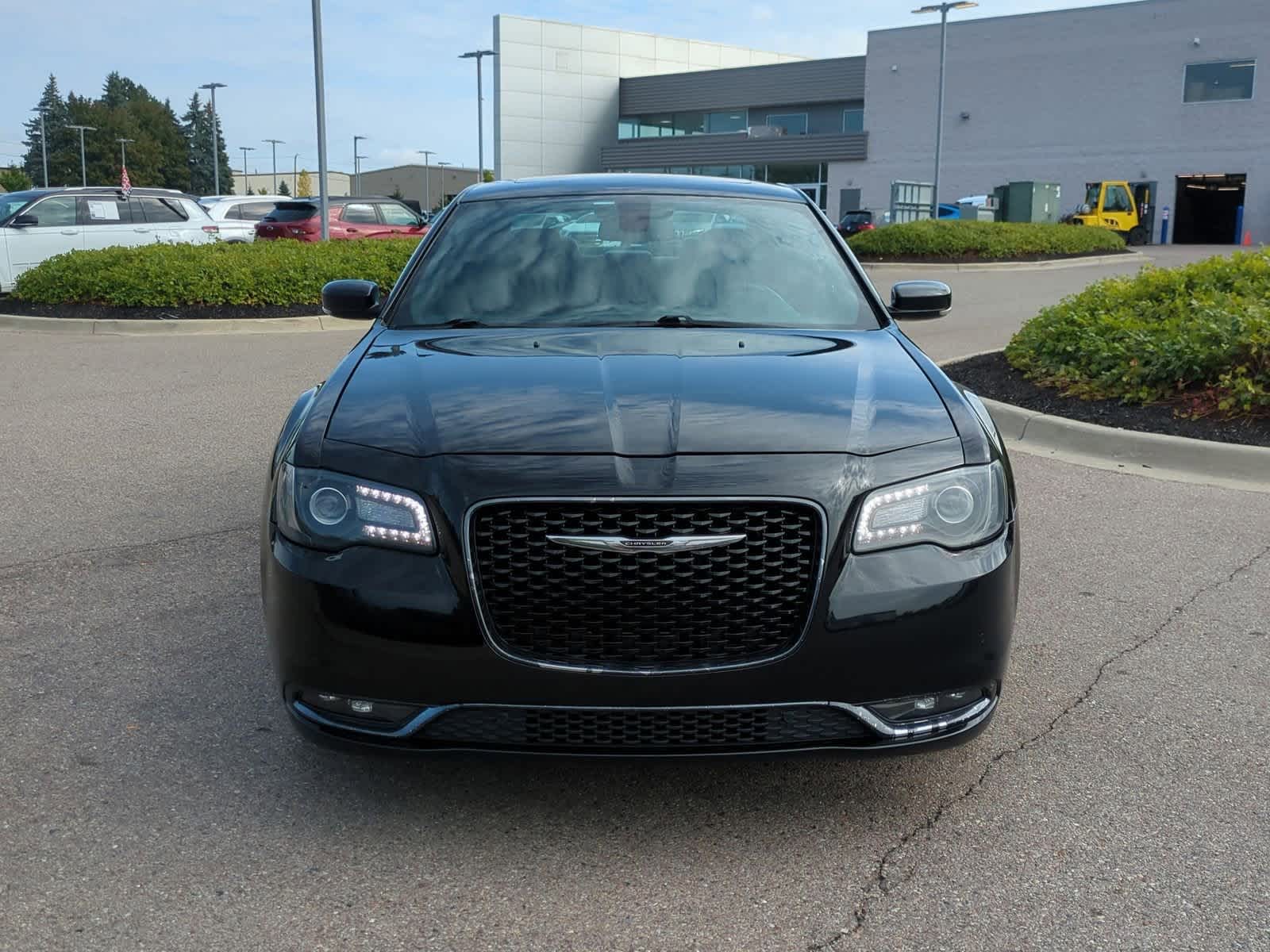 Thumbnail: 2018 Chrysler 300 - 3
