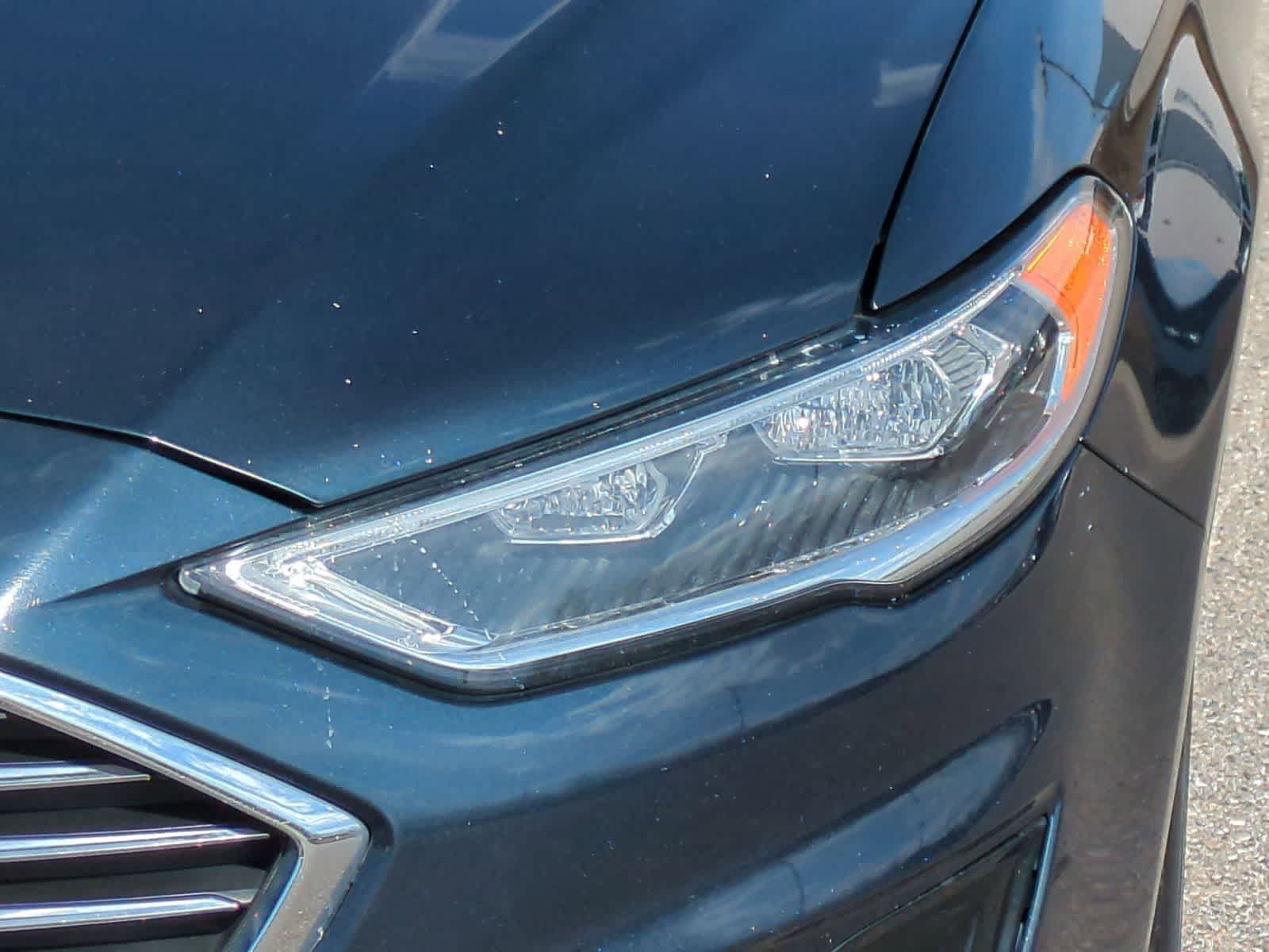 Thumbnail: 2020 Ford Fusion - 11