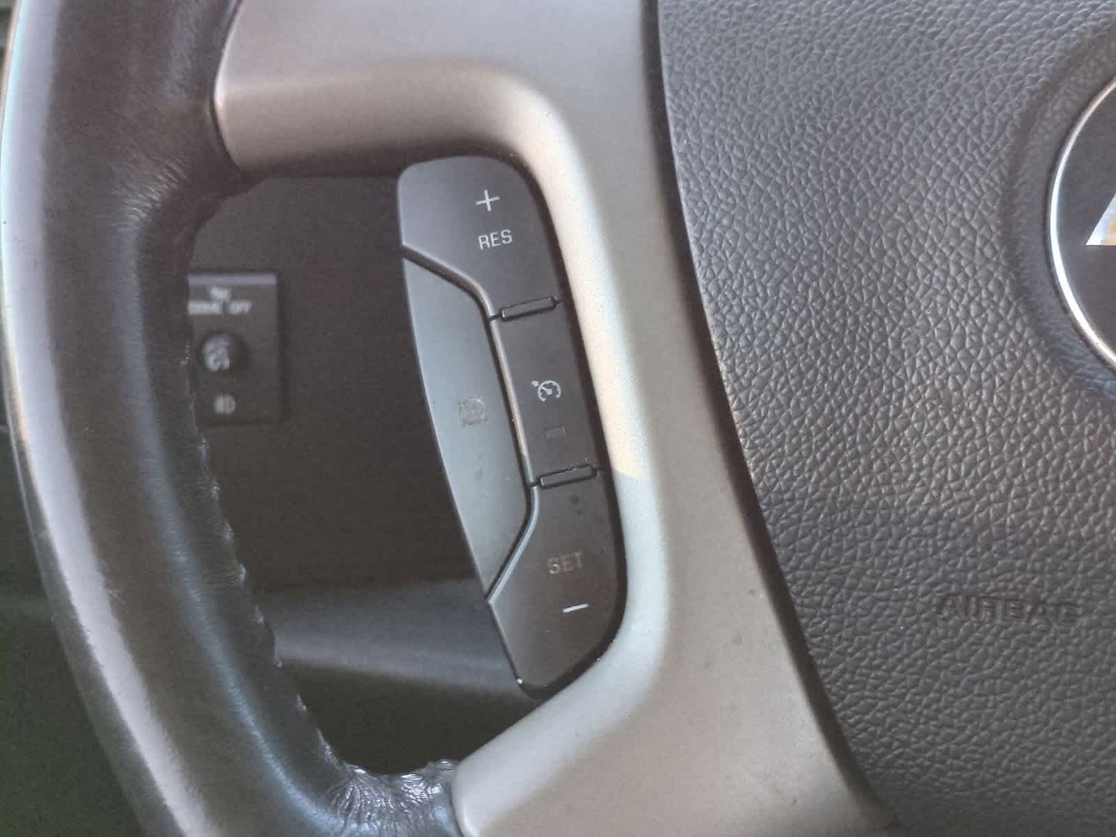 Thumbnail: 2011 Chevrolet Silverado 1500 - 23