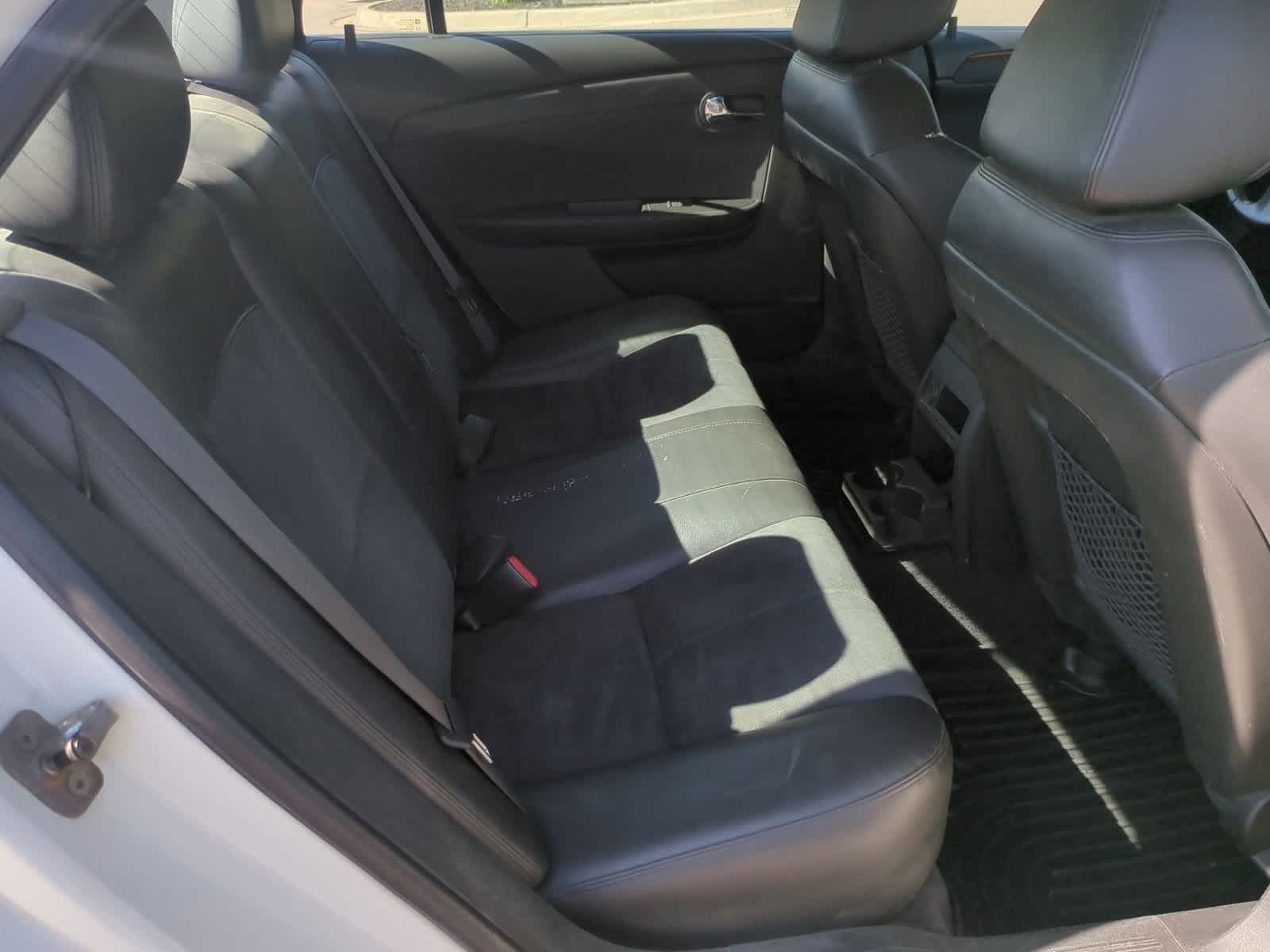 Thumbnail: 2010 Chevrolet Malibu - 18