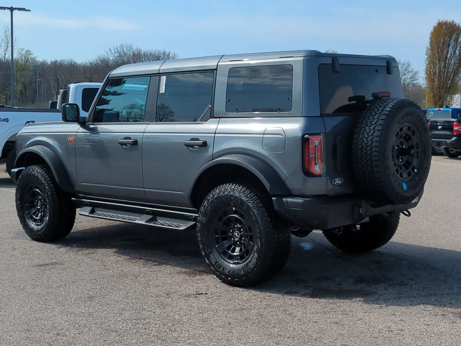 Thumbnail: 2026 Ford Bronco - 6