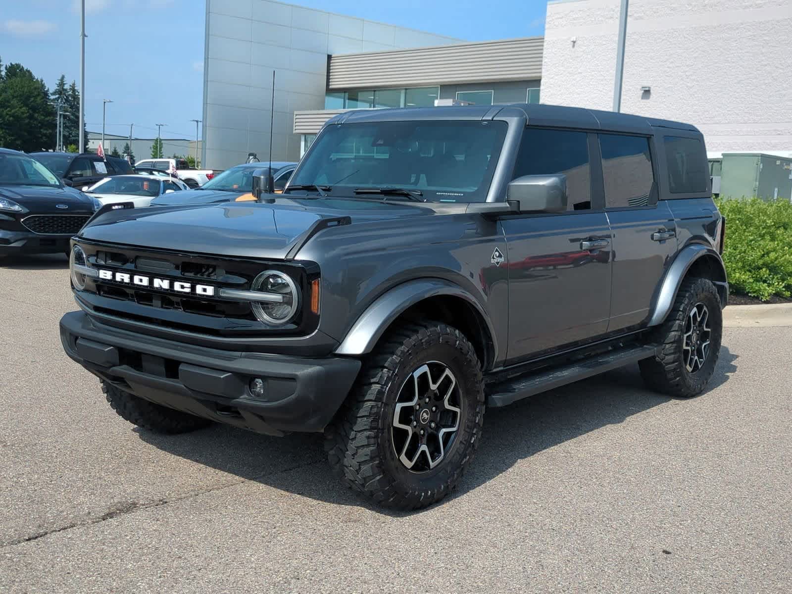Thumbnail: 2022 Ford Bronco - 4