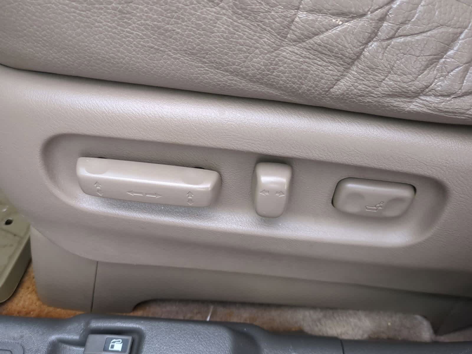 Thumbnail: 2008 Honda Ridgeline - 17