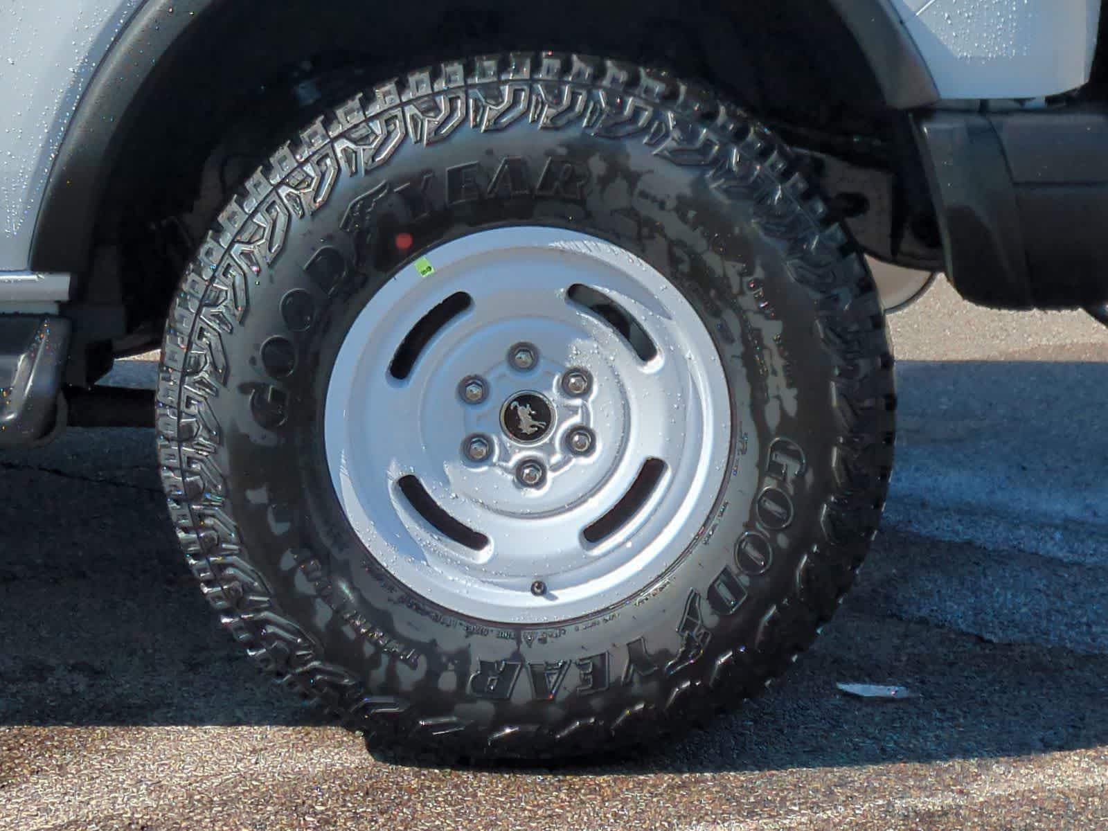 Thumbnail: 2026 Ford Bronco - 14